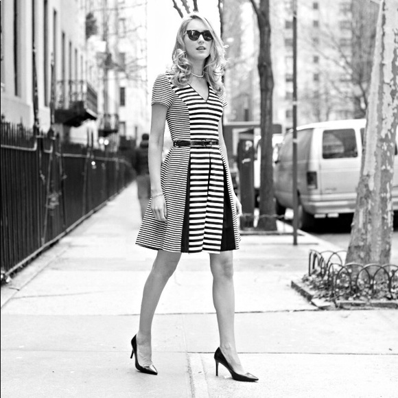 banana republic black and white striped dress